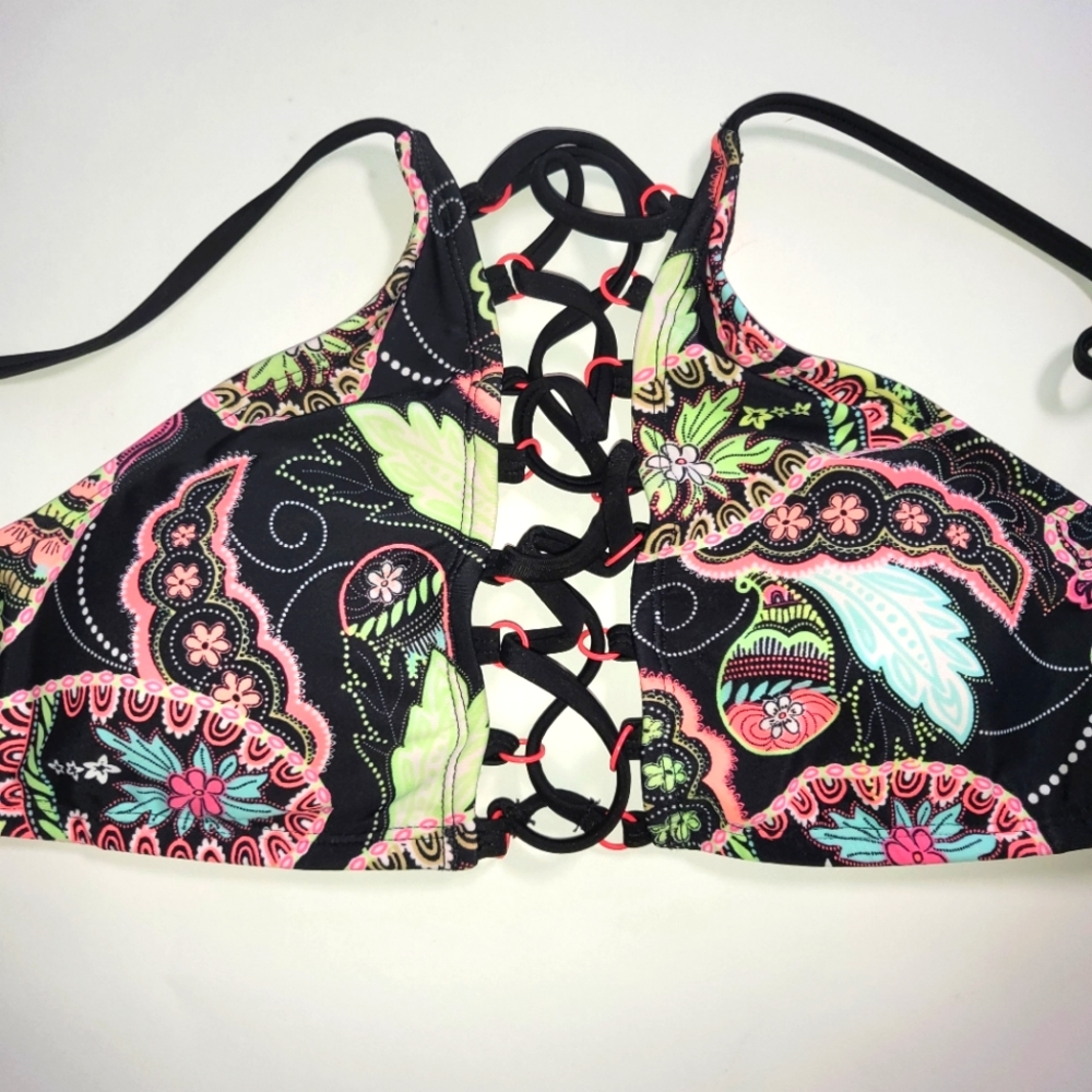 Black bikini top size Med